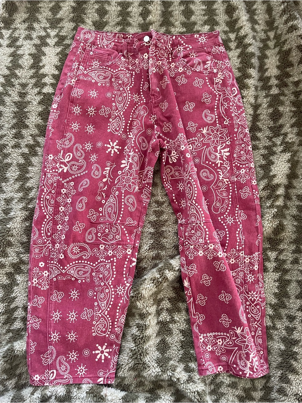 Woman’s Bandana Print Pants - Red and tan